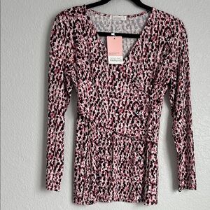 Pink Leopard Print Long Sleeve V-Neck Nursing Top